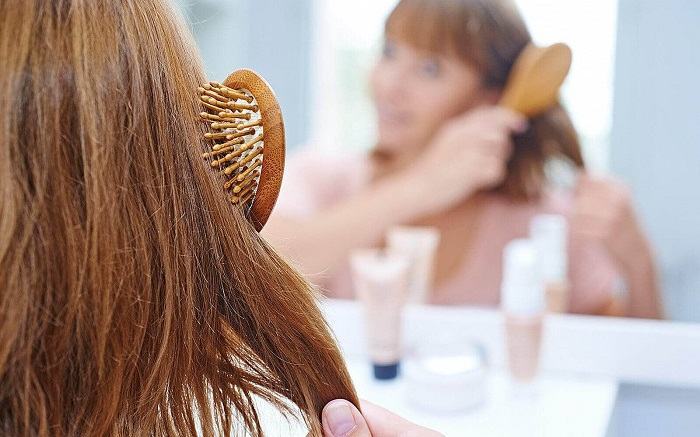 Tóc khô xơ cứng Nguyên nhân và cách khắc phục đơn giản