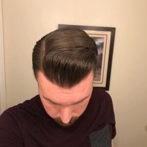 Sáp với độ giữ nếp siêu mạnh nên khi vuốt lên tóc bạn sẽ không tốn quá nhiều sáp