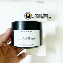 Lọ sáp với thiết kế đơn giản nhưng tinh tế trong việc sắp xếp để tạo nên sự sang trọng