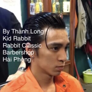 Với độ bóng cao sáp sẽ thích hợp dùng vào những bữa tiệc tùng, sự kiện