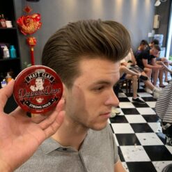 Một mái tóc tự nhiên sẽ khiến bạn thoải mái hơn khi ở cùng những người bạn thân thiết