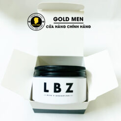 Lọ sáp thiết kế đơn giản nhưng rất được lòng người dùng vì dễ dàng sử dụng cũng như bảo quản