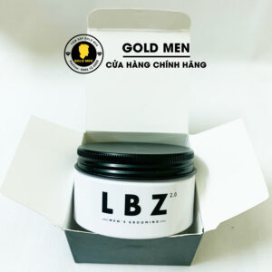 Thiết kế đơn giản nhưng lọ sáp dễ dàng bảo quản và sử dụng